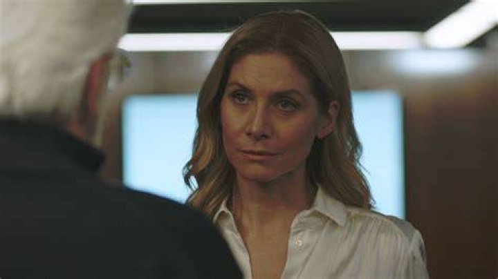 ELIZABETH MITCHELL at Crossing Lines Photocall in Cannes HawtCelebs