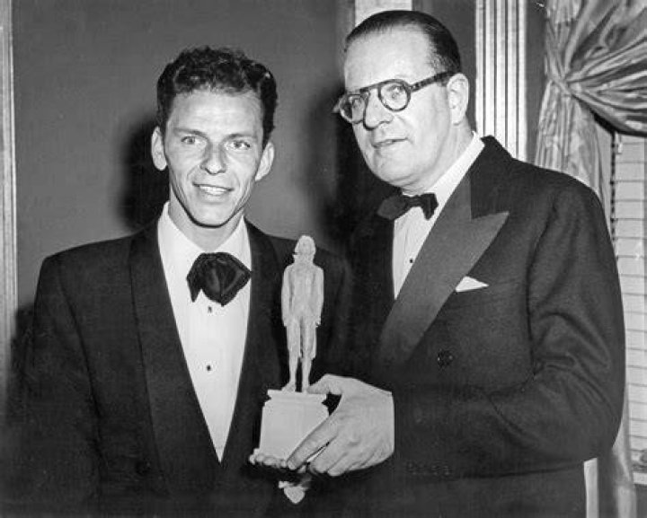 Frank Sinatra's Fatal Heart Attack: Uncovering The Surprising Truth