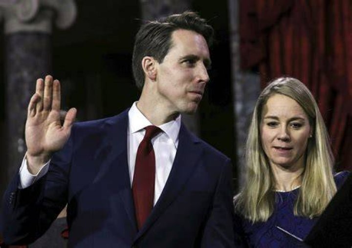 Is Senator Josh Hawley married? Who is his wife Erin Morrow Hawley?