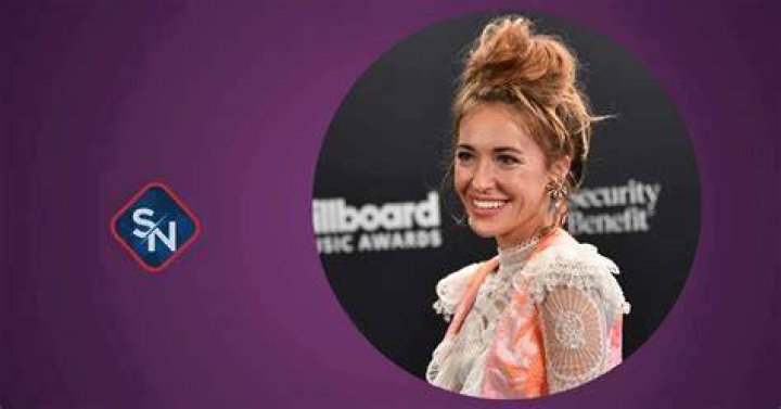 Lauren Daigle And Husband In The Spotlight