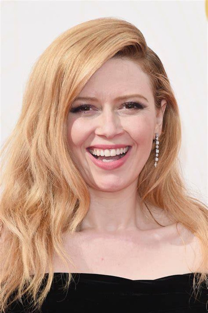 Natasha Lyonne Age, Net Worth, Height, Affair, Career, and More