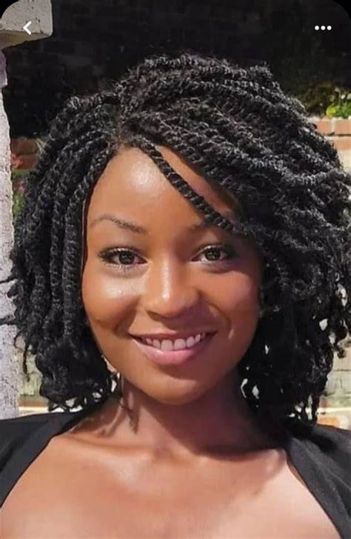 Unveiling The Allure Of Short Kinky Twist Hair Styles: Discoveries And Insights