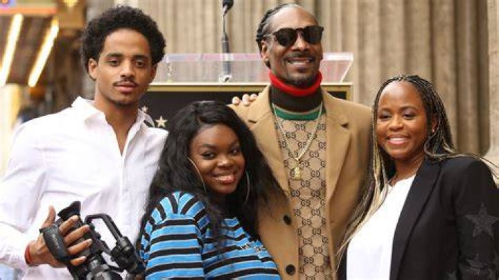 Unveiling The Bond: Julian Broadus' Parents