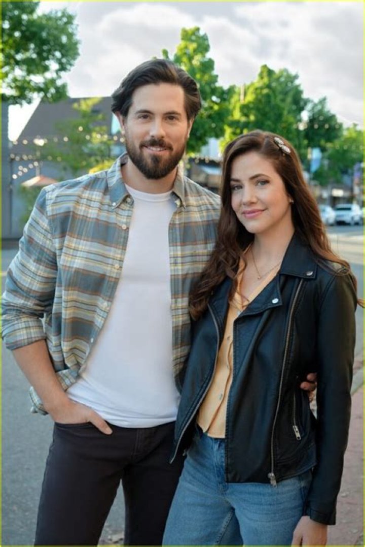 Unveiling The Mystery: Chris McNally's Wife Revealed